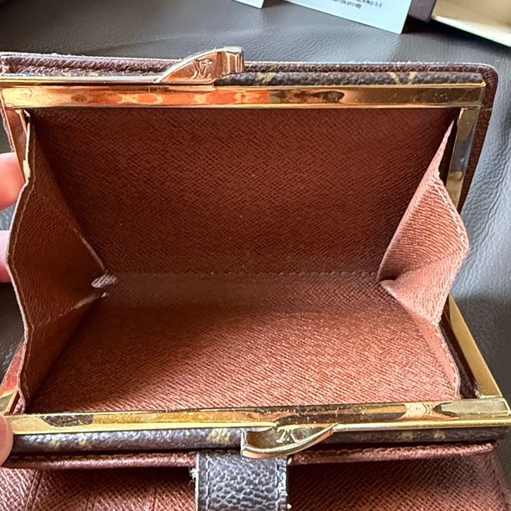 Vintage Louis Vuitton Brown Monogram French Wallet & Card Holder with Box - Picture 6 of 16